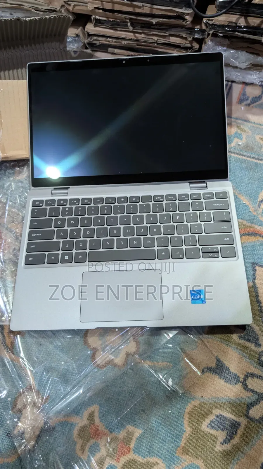 Laptop Dell Latitude 3310 2-in-1 8GB Intel Core i5 SSD 256GB