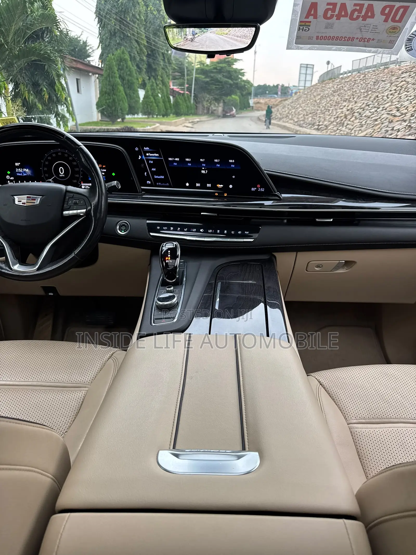 Cadillac Escalade 2022 Black