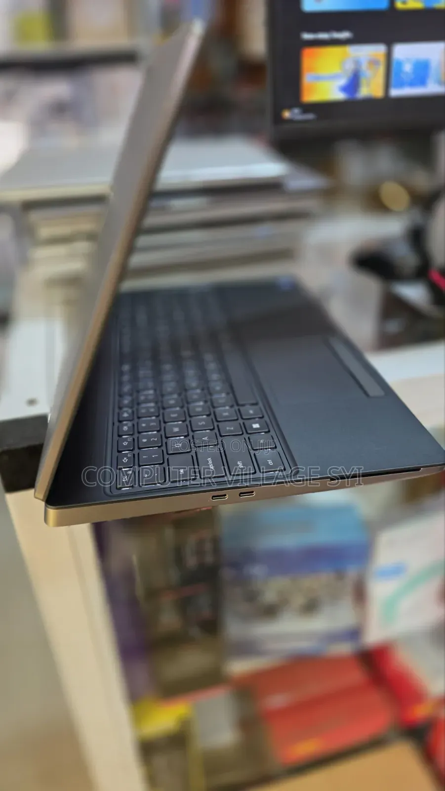 New Laptop Dell Precision 7560 32GB Intel Core i7 SSD 512GB
