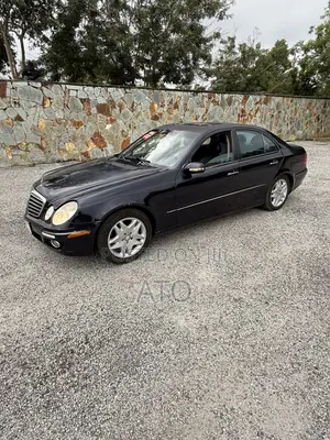 Mercedes-Benz E240 2002