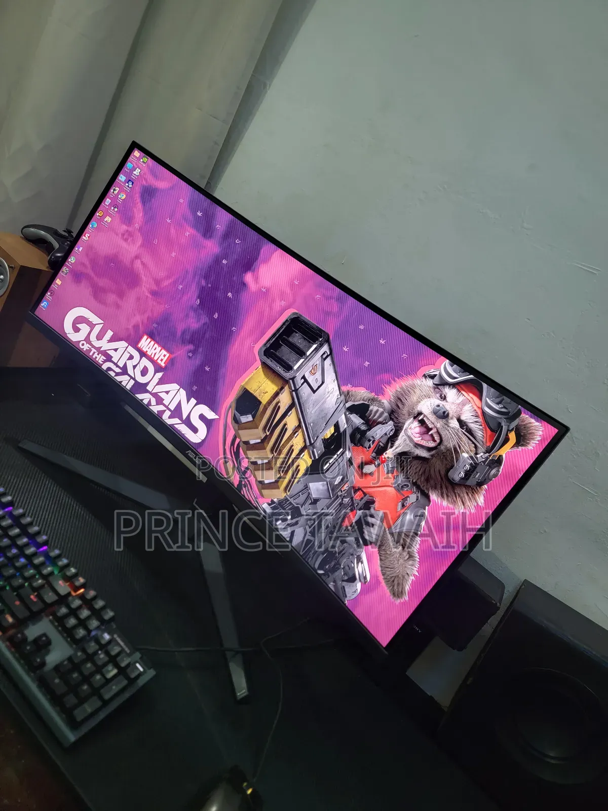 ASUS Tuff 34inchs 1440p 180hz