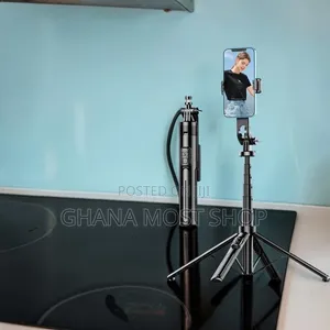 Selfie Stick Tripod for Cell Phone(32110)