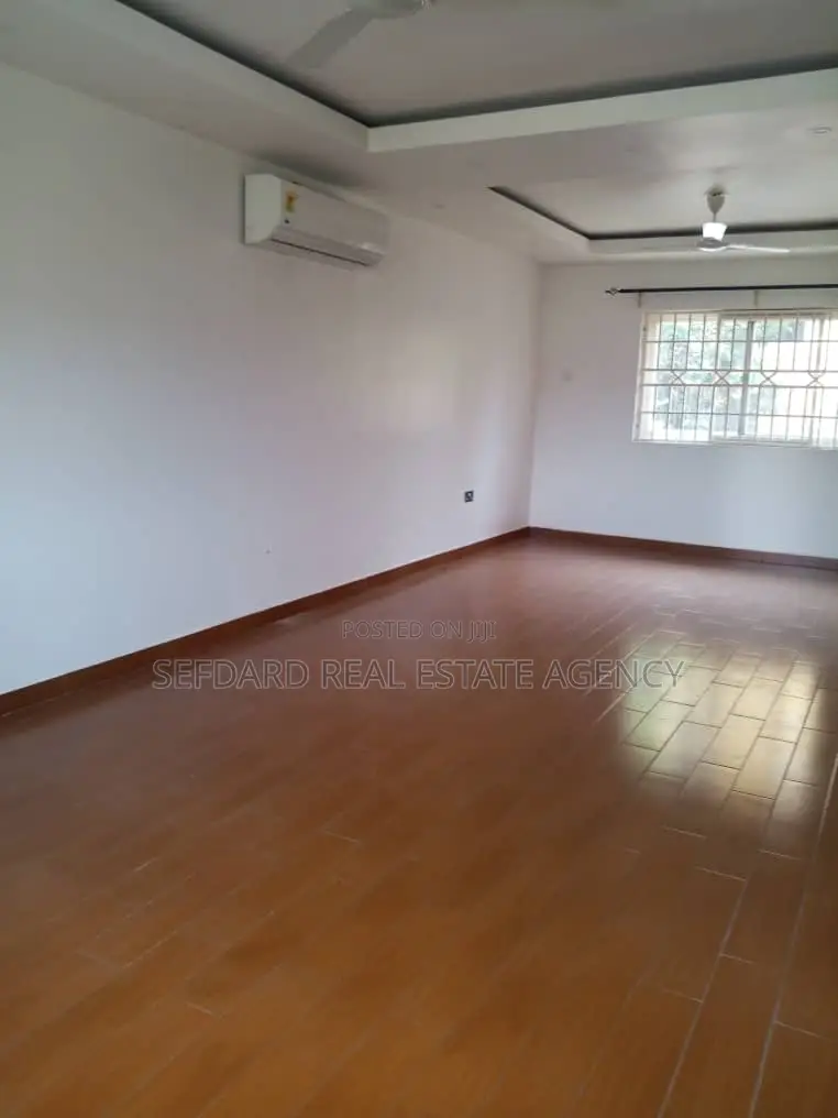 3bdrm Duplex in Sefdard Properties, Pokuase for rent