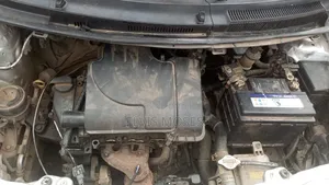 Toyota Vitz 2010 Gray