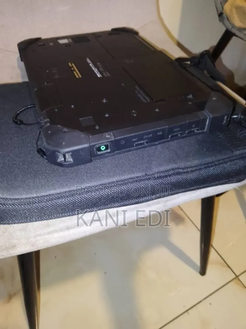 Dell Latitude 7212 Rugged Extreme 8GB Intel Core i5 HDD+SSD 128GB