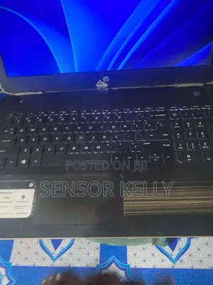 Laptop HP Pavilion 15 4GB Intel Core i7 HDD 1T