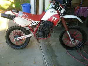 Yamaha 2010 White