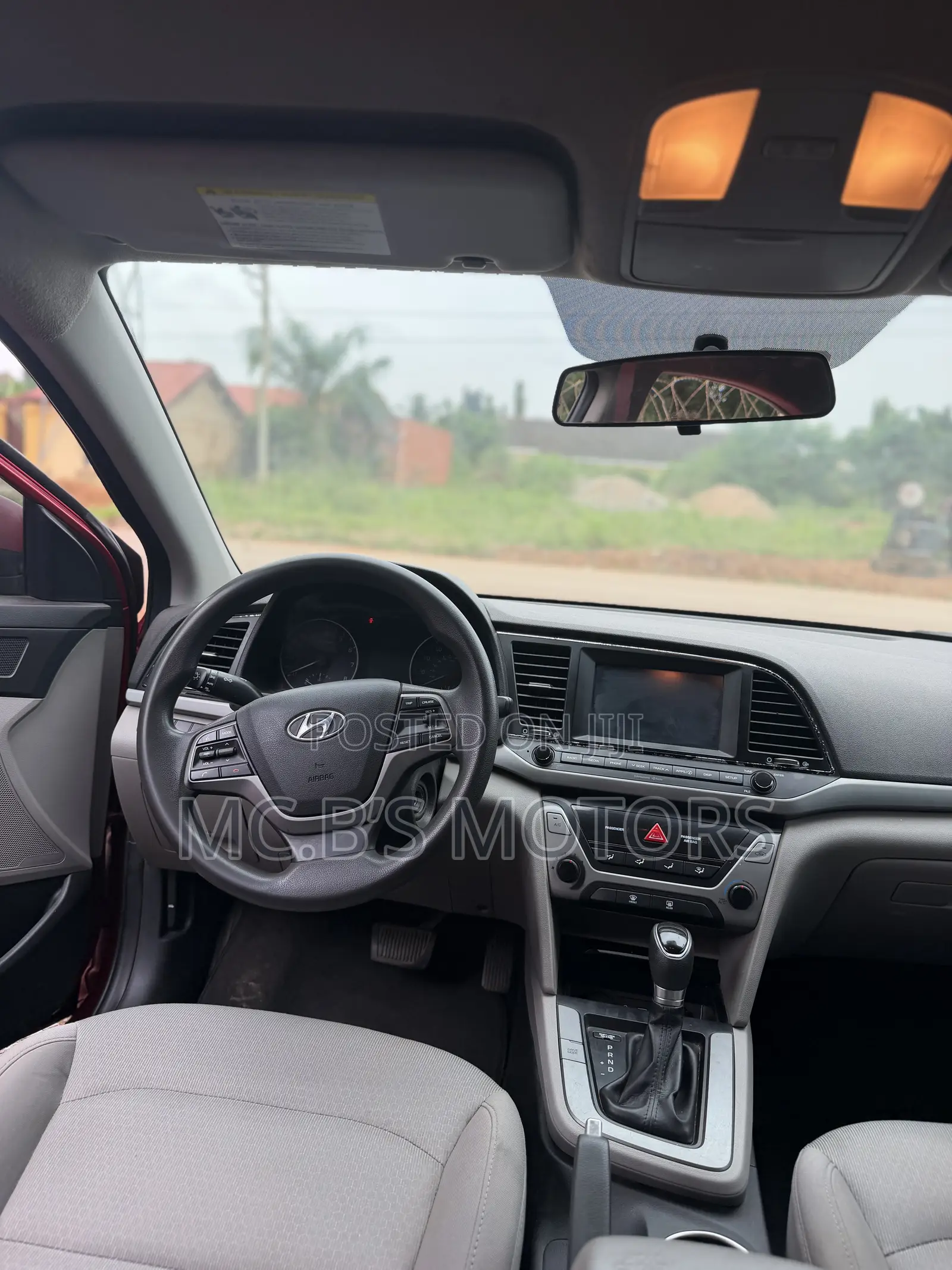 Hyundai Elantra 2017 Red