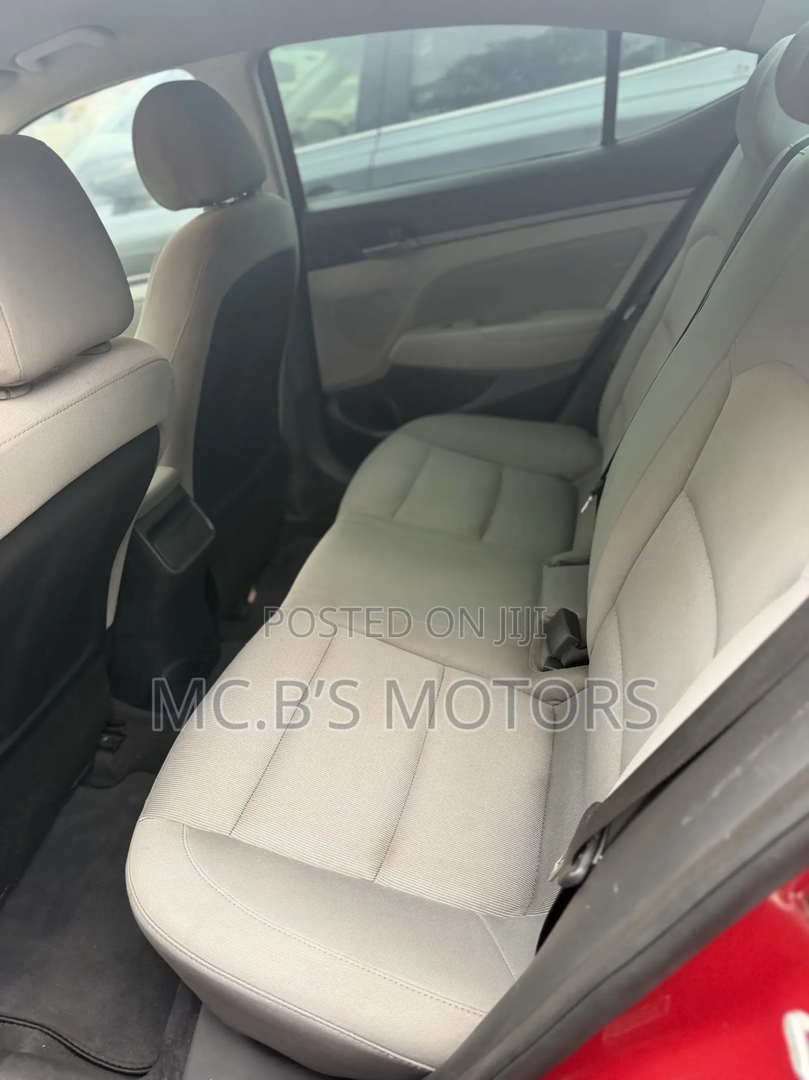 Hyundai Elantra 2017 Red