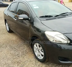Toyota Belta 2010 Black