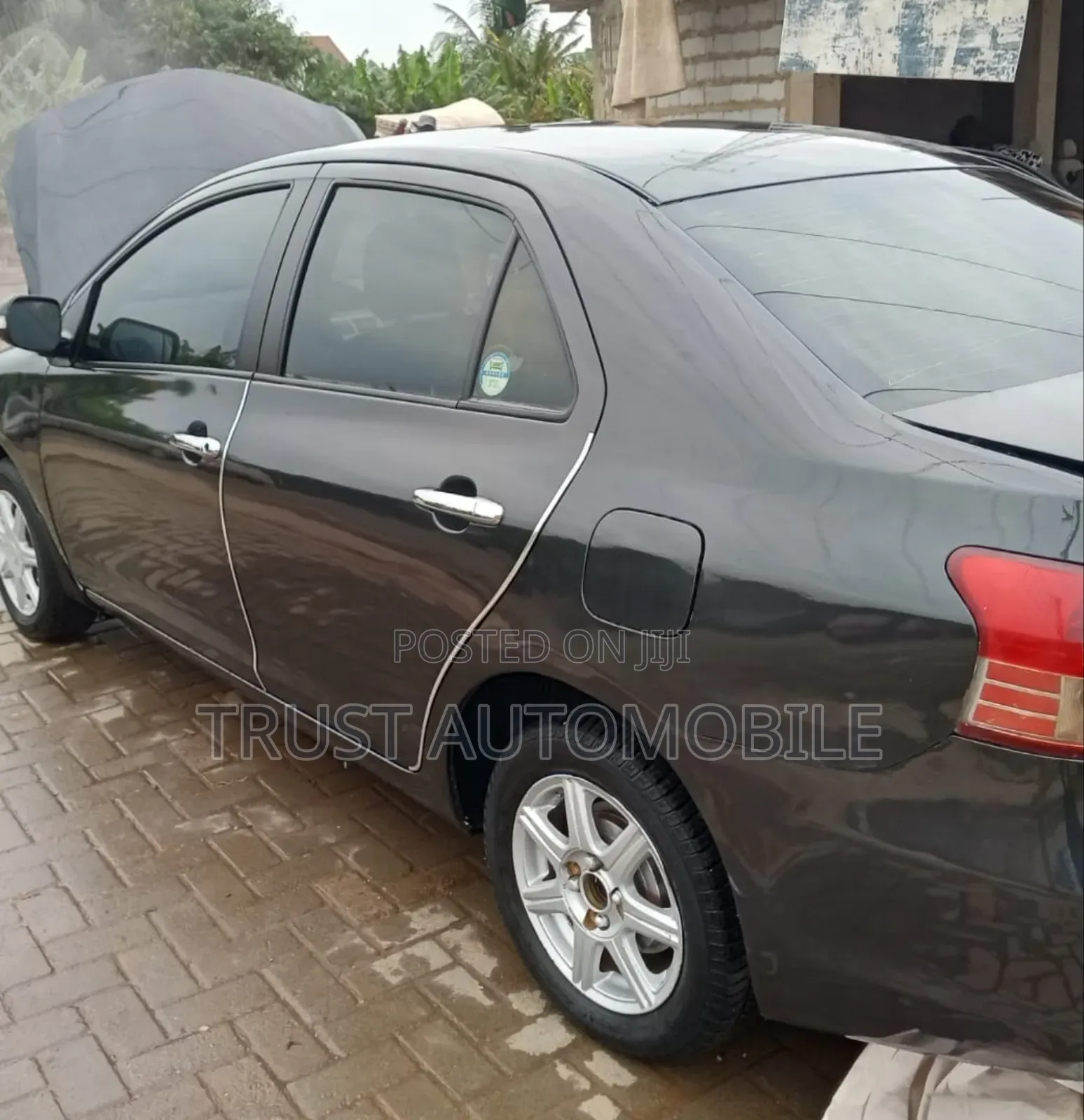 Toyota Belta 2010 Black