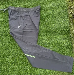 Nike Joggers