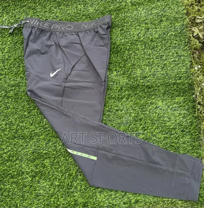 Nike Joggers