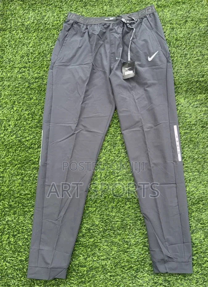 Nike Joggers