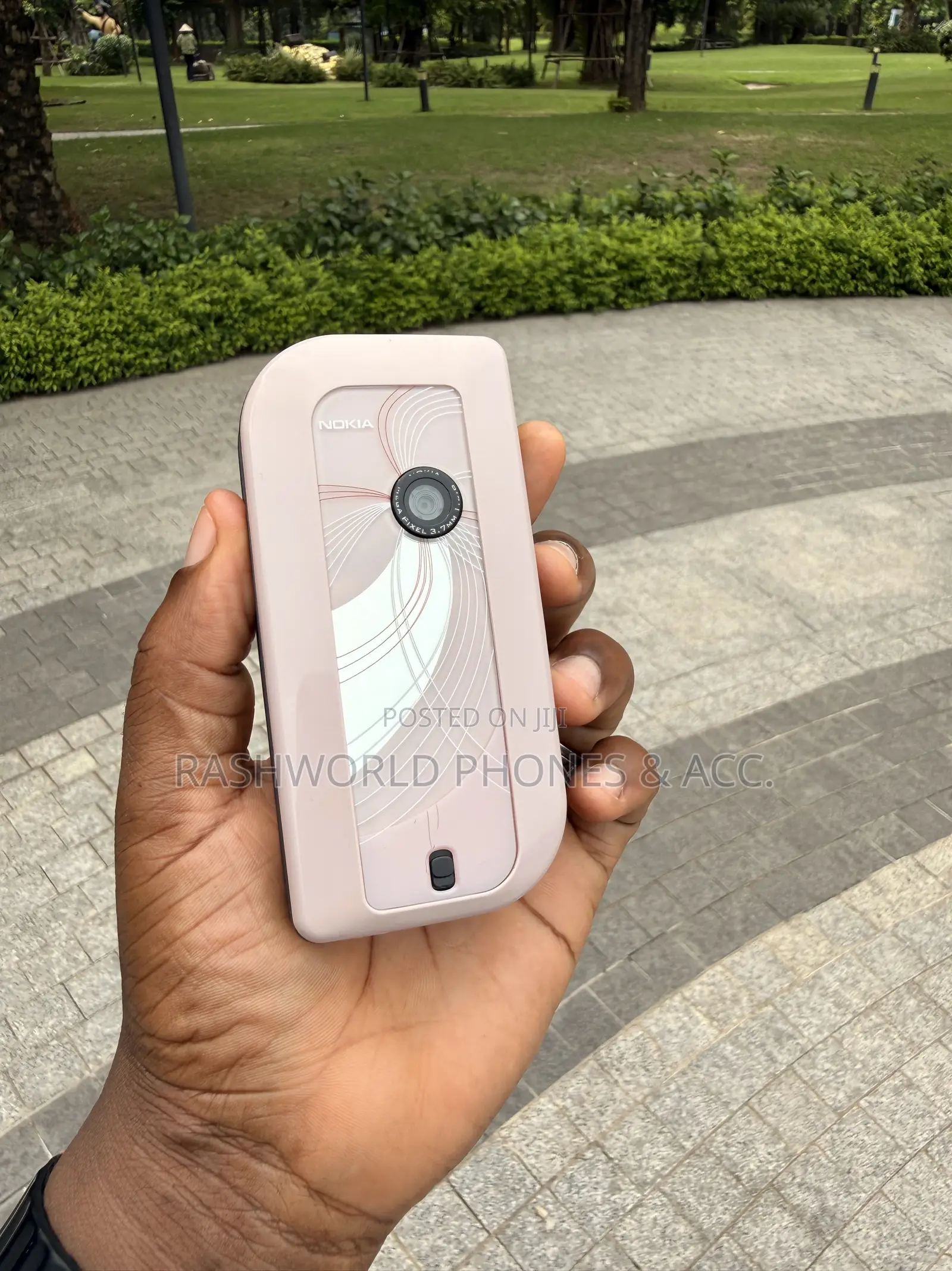 Nokia 7610 Pink