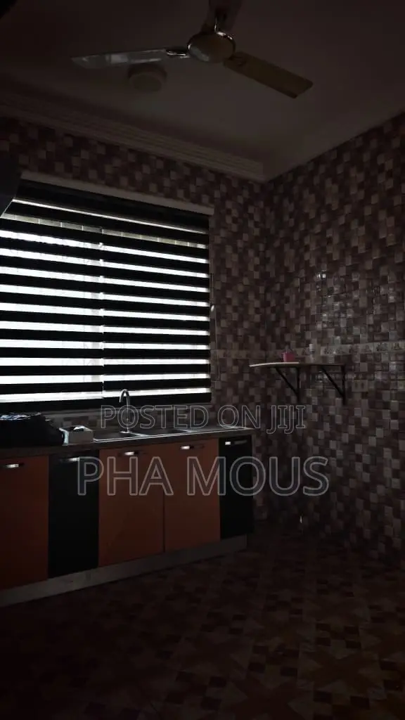 3bdrm House in Taifa-Burkina for sale