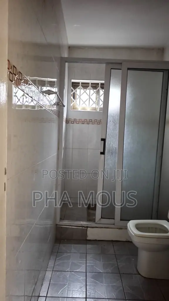 3bdrm House in Taifa-Burkina for sale