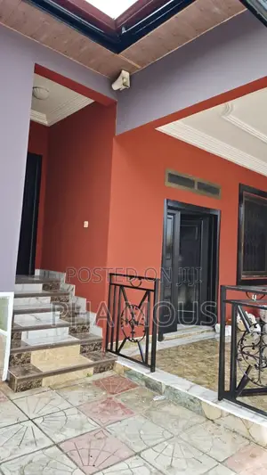 3bdrm House in Taifa-Burkina for sale