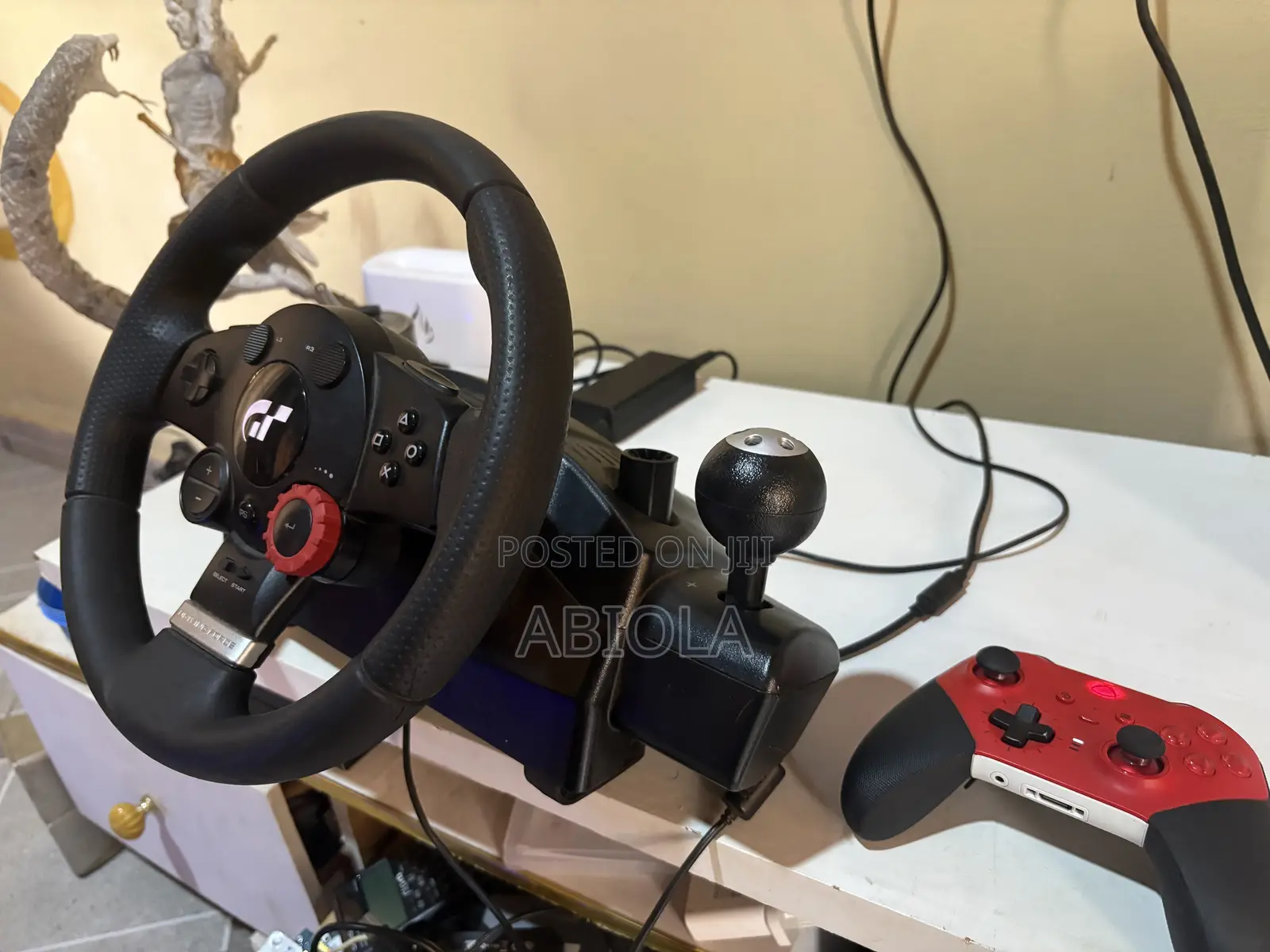 Ogitech Driving Force GT Racing Wheel for PC and Ps Consoles
