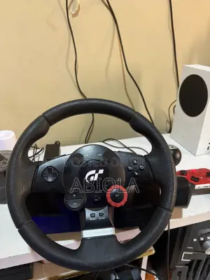 Ogitech Driving Force GT Racing Wheel for PC and Ps Consoles