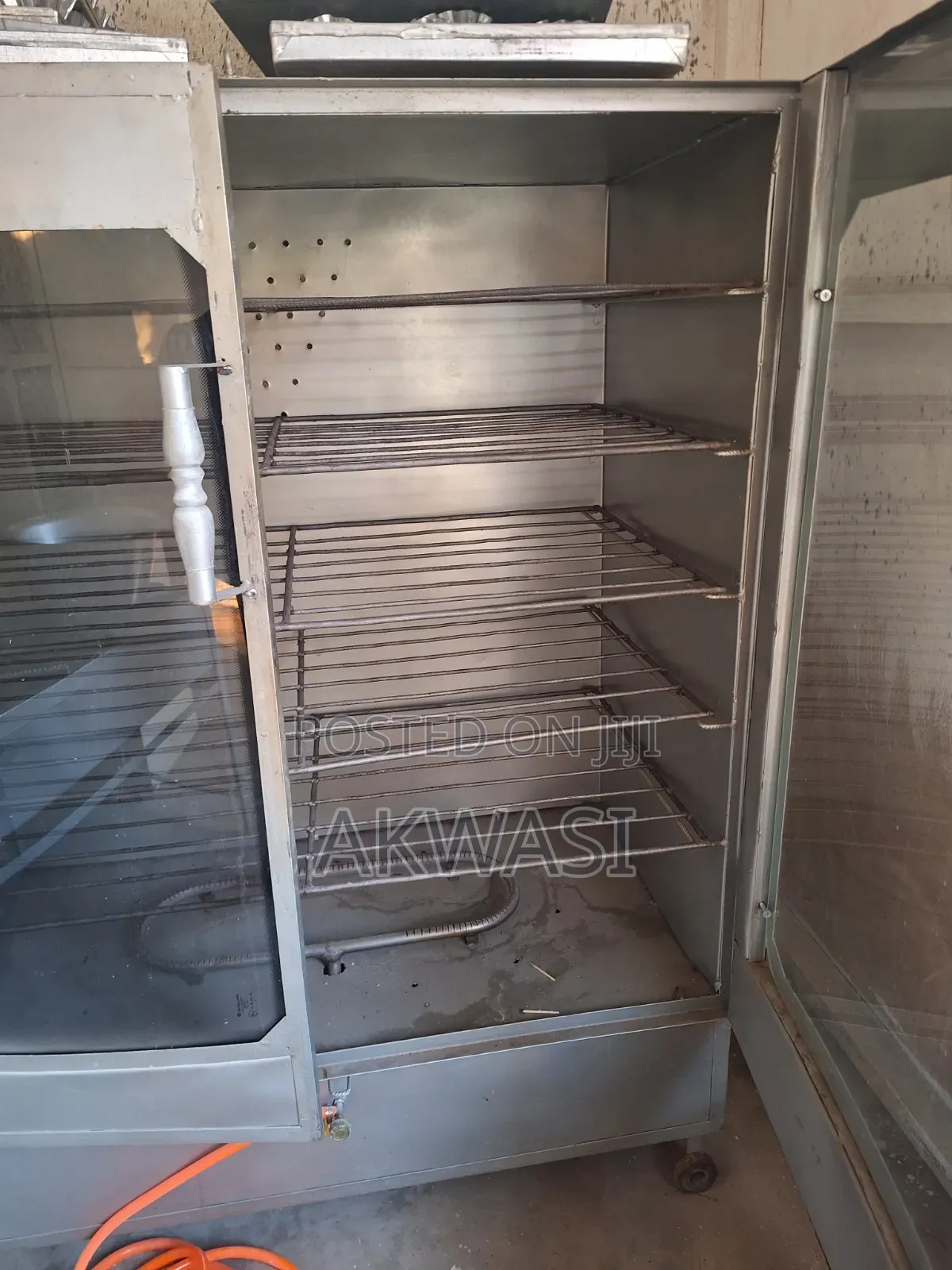 Brand New 5-Tray Commercial Oven