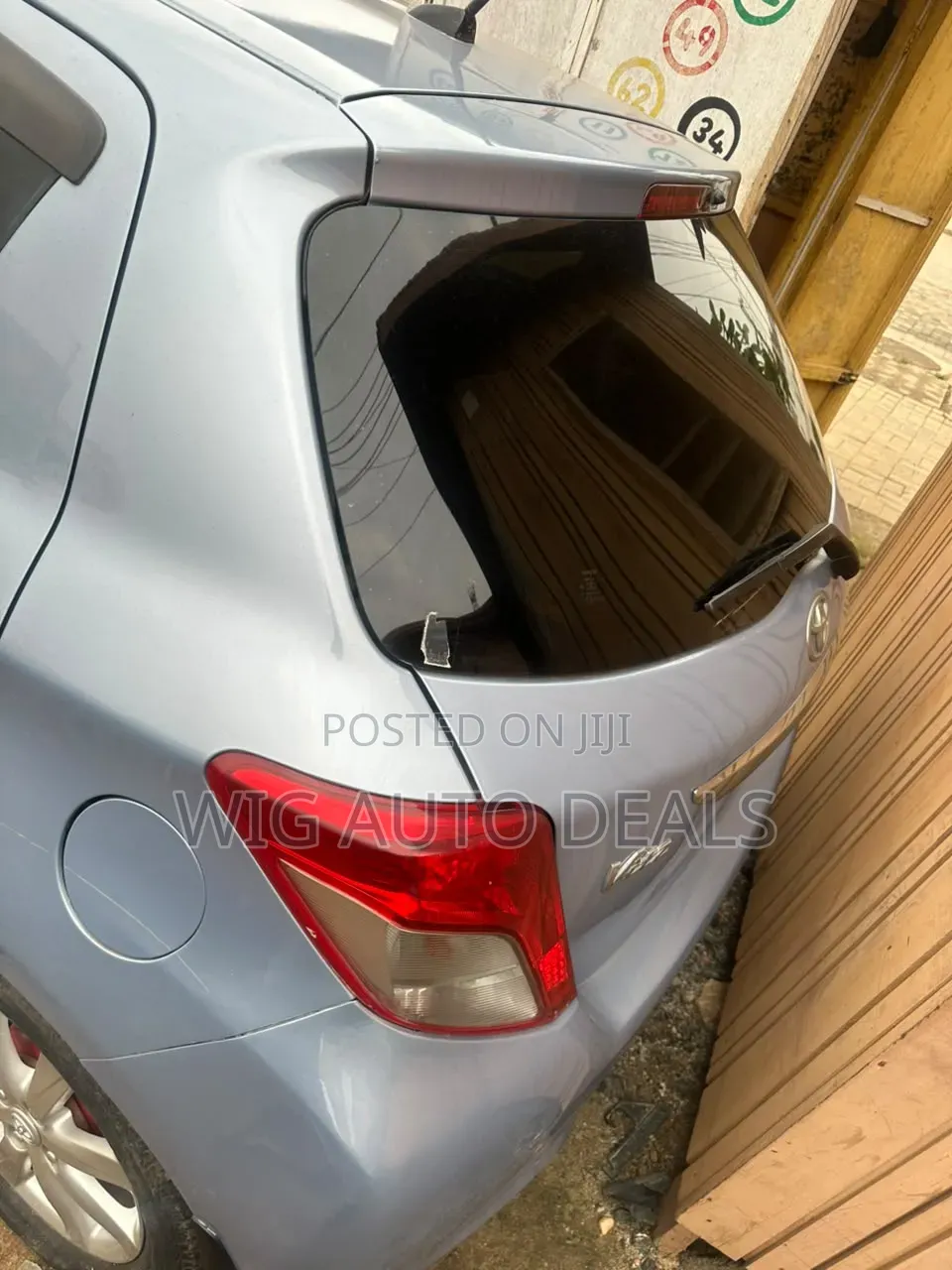 Toyota Vitz 2013 Ivory