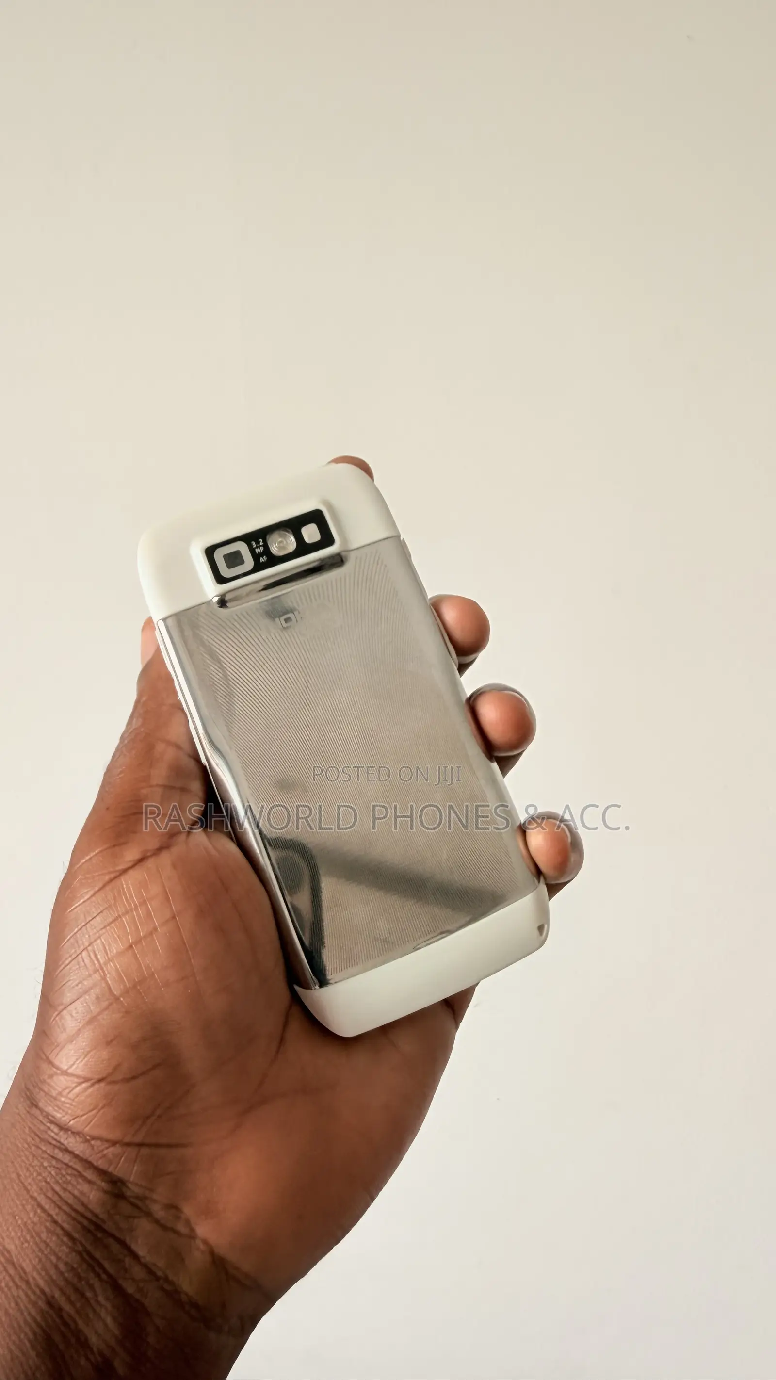 Nokia E71 White
