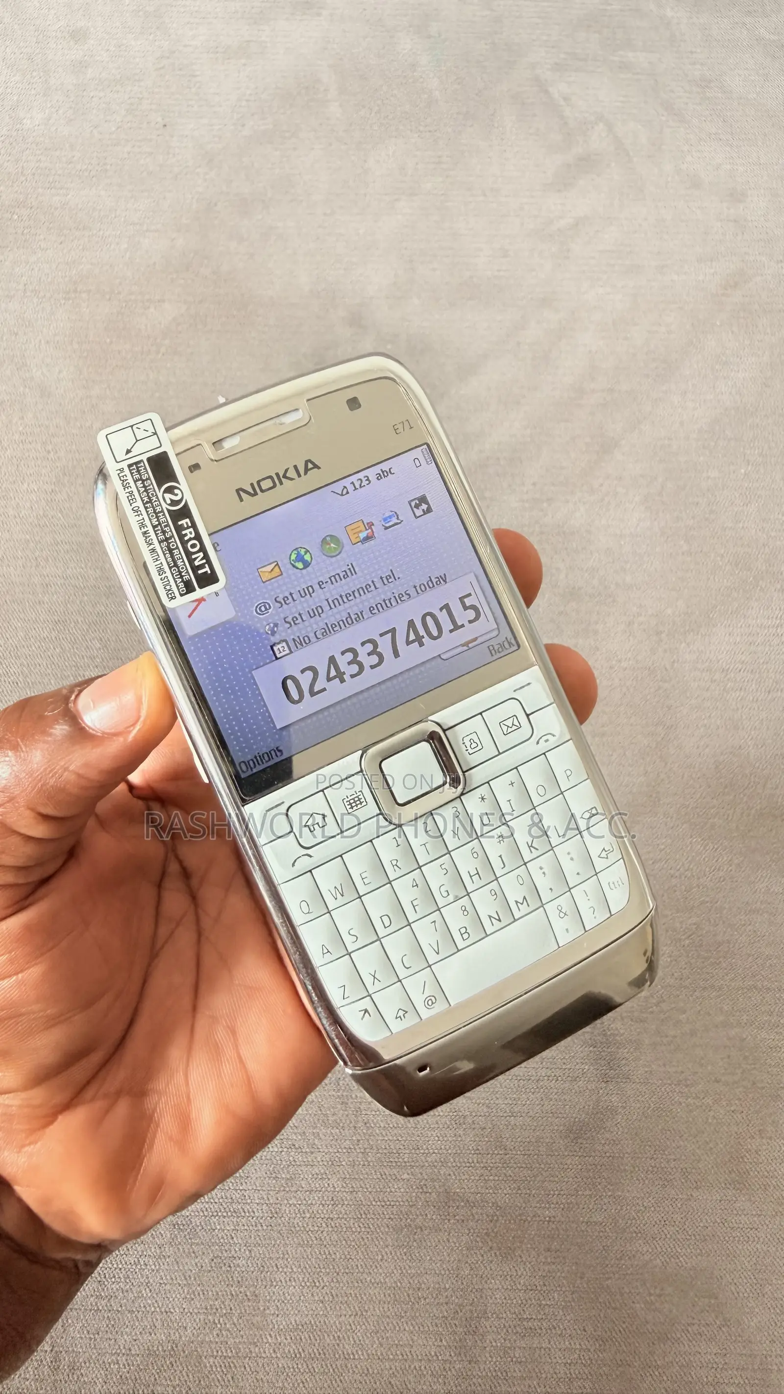 Nokia E71 White