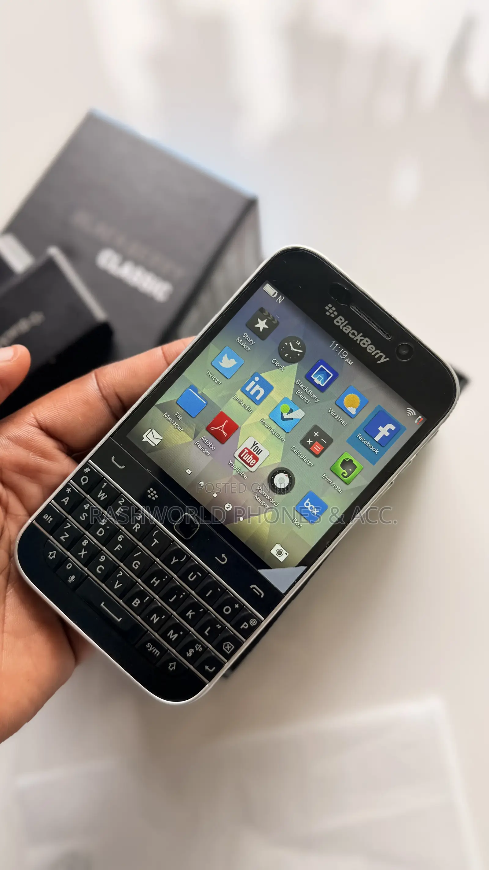 New BlackBerry Classic 16 GB Black
