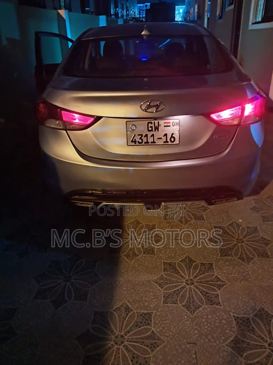 Hyundai Elantra 2013 Silver