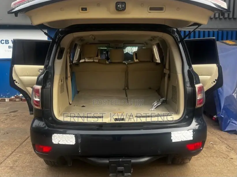 Nissan Patrol 2019 Black
