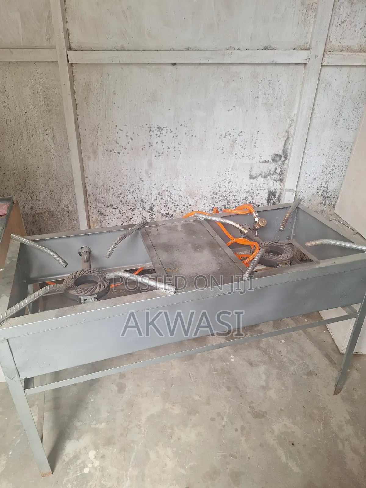 Brand New Commercial Stove Reduced to Sell.