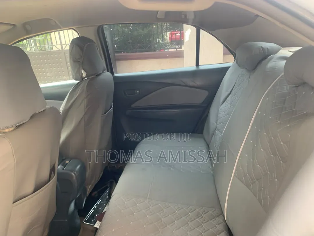 Toyota Belta 2010 Gray