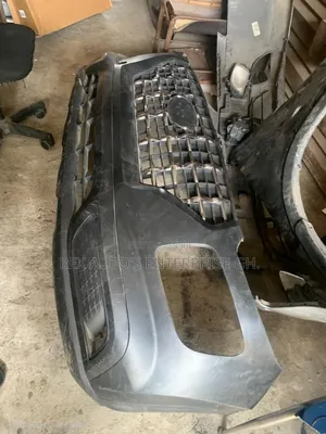 Hyundai Venue 2020/Front BUMPER