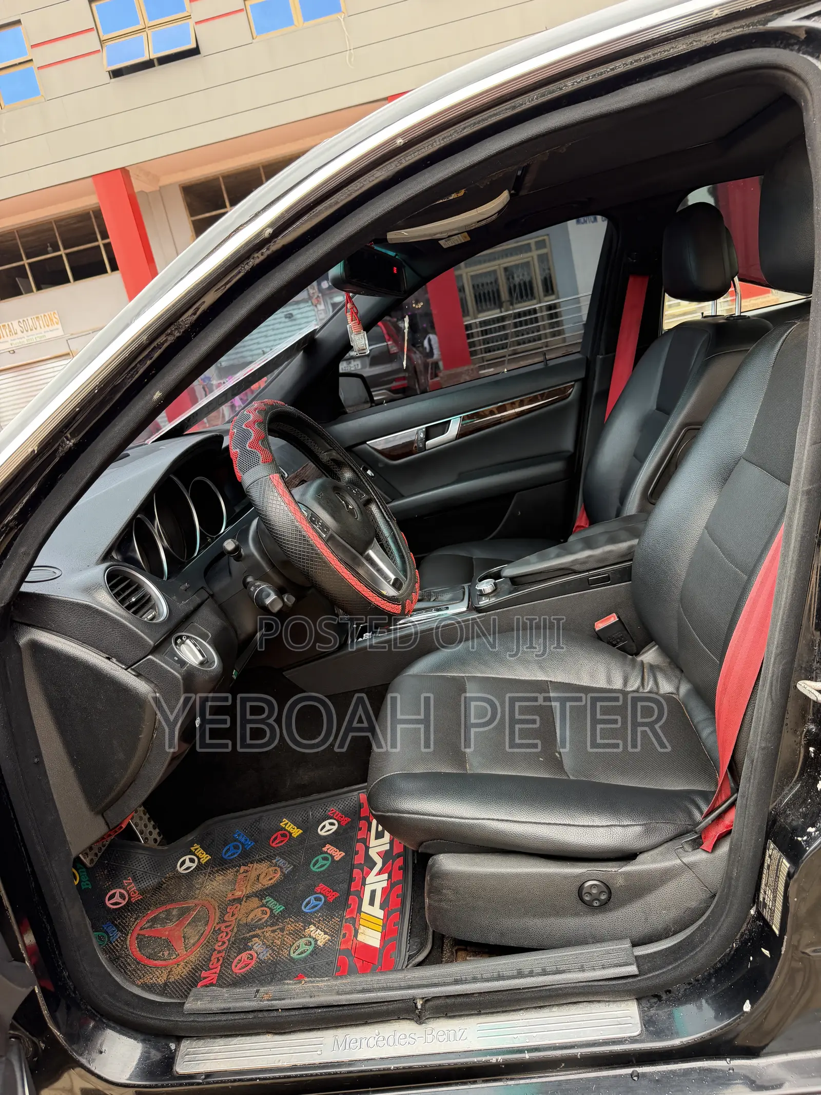 Mercedes-Benz C300 2013 Black