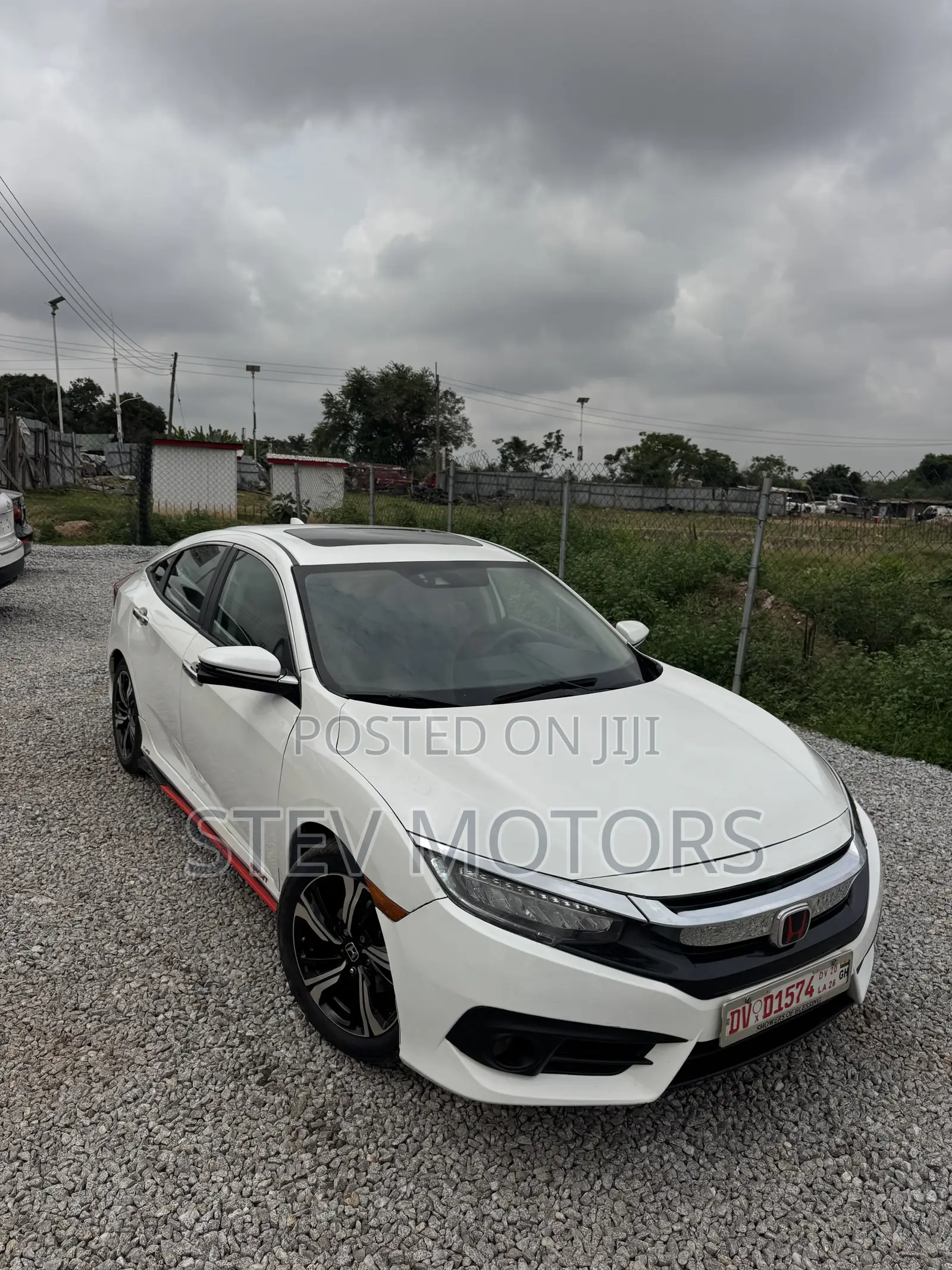 Honda Civic Touring 4dr Sedan (1.5L 4cyl) 2017 White