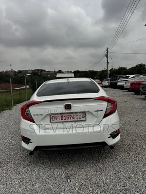 Honda Civic Touring 4dr Sedan (1.5L 4cyl) 2017 White