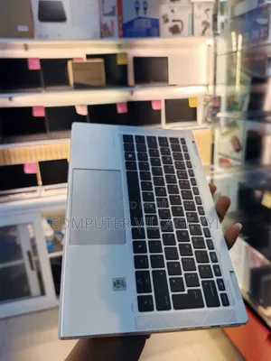 New Laptop HP EliteBook x360 1040 G7 16GB Intel Core i5 SSD 256GB