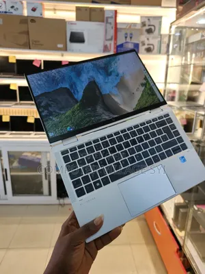 New Laptop HP EliteBook 1040 G8 16GB Intel Core i5 SSD 512GB