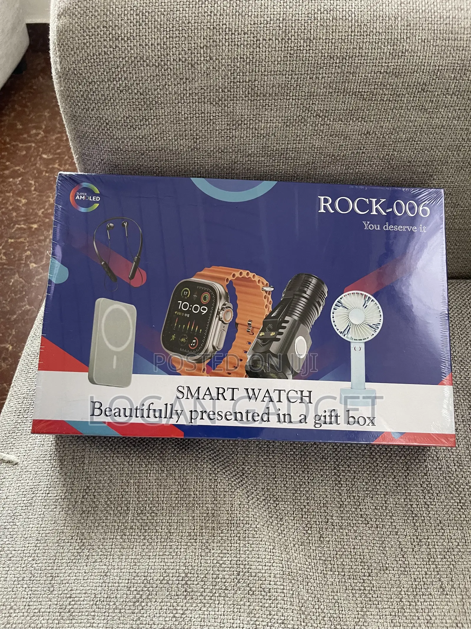 ROCK-006 Smartwatch With Gift Box