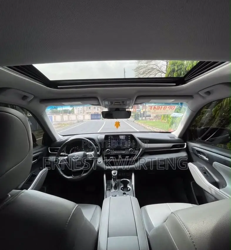 Toyota Highlander 2022 Black