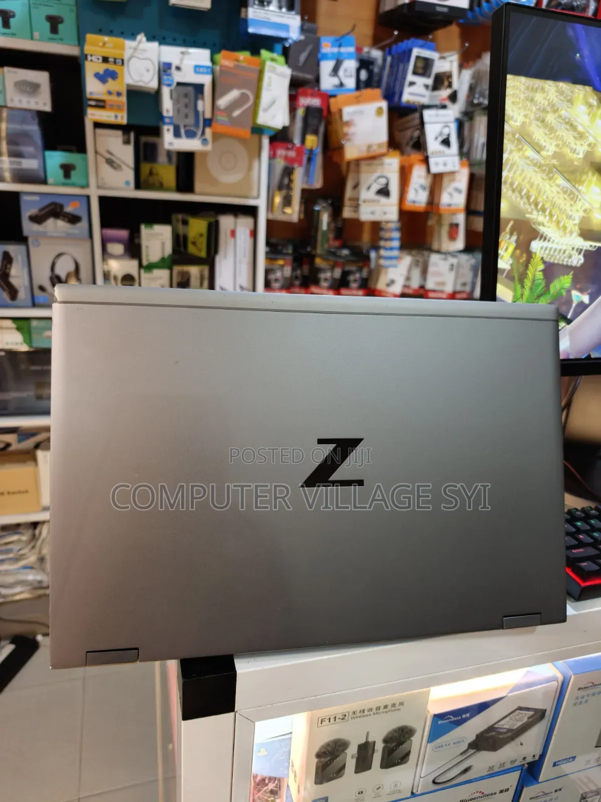 Laptop HP ZBook Fury 17 G7 16GB Intel Core i7 HDD+SSD 512GB