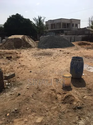 Secure Yard for Lease