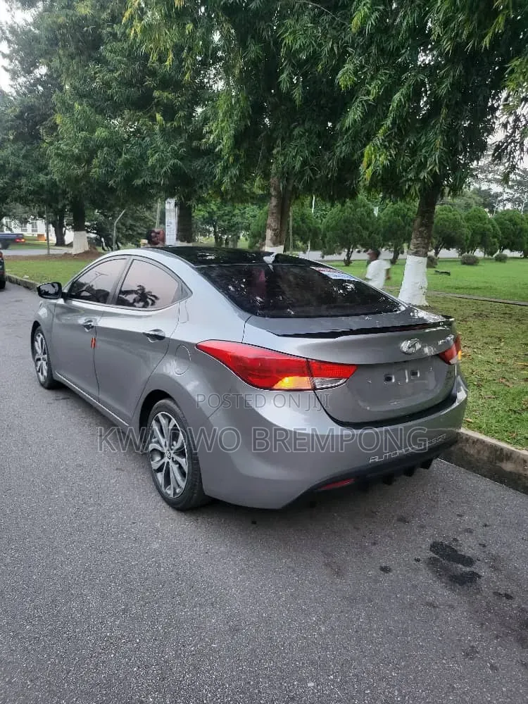 Hyundai Elantra 2015 Gray