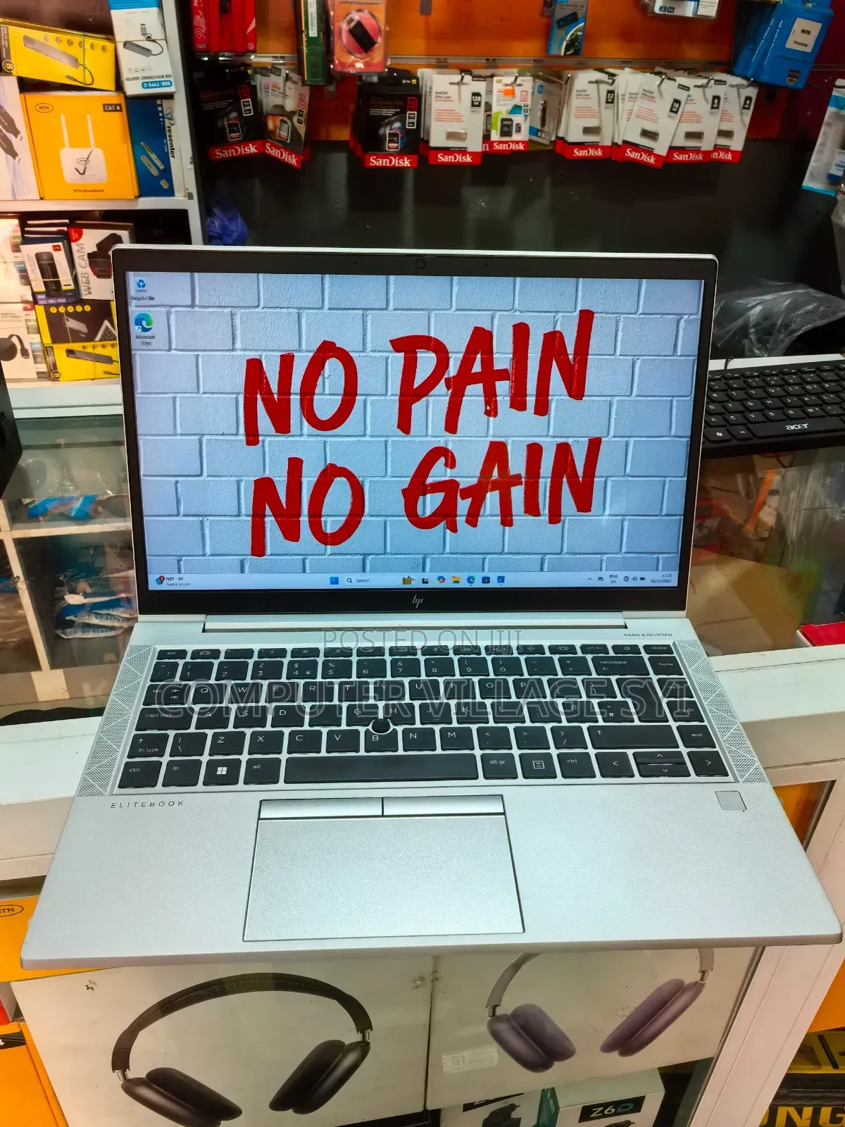Laptop HP EliteBook 845 G8 16GB AMD Ryzen 5 SSD 256GB