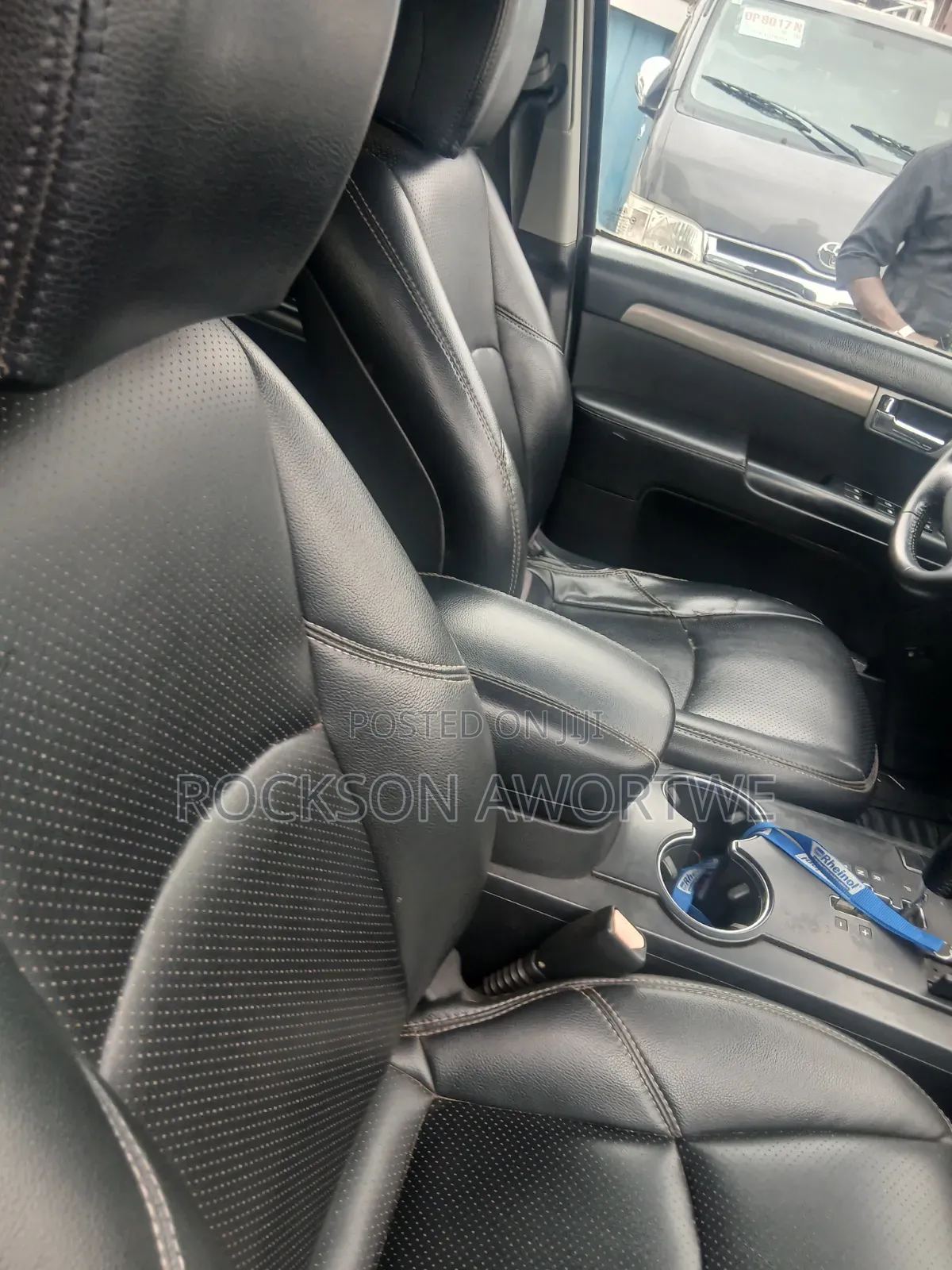 Kia Mohave 2012 Black
