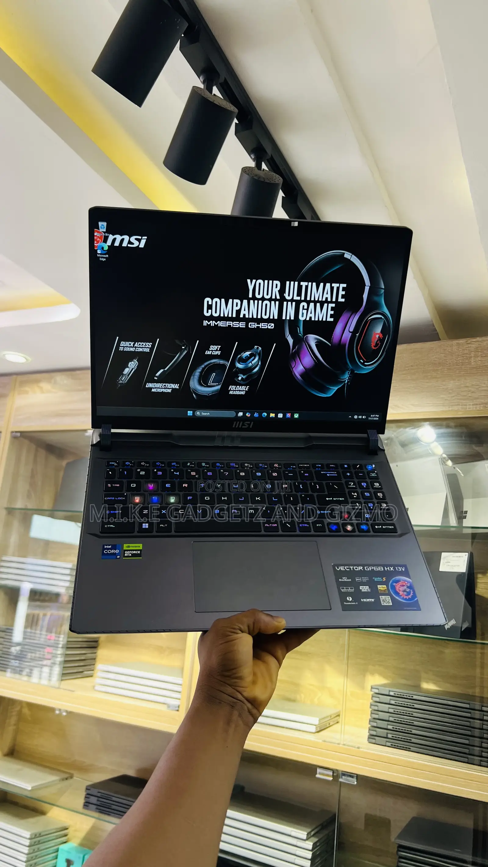 Laptop MSI Vector GP68 HX 13V 16GB Intel Core i9 SSD 1T