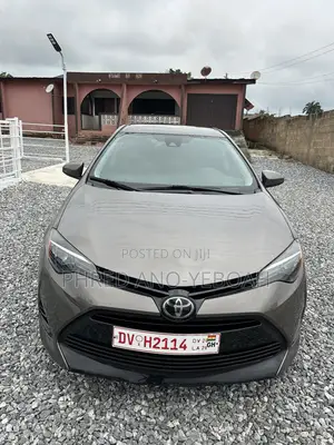 Toyota Corolla LE Eco (1.8L 4cyl 2A) 2018 Gray