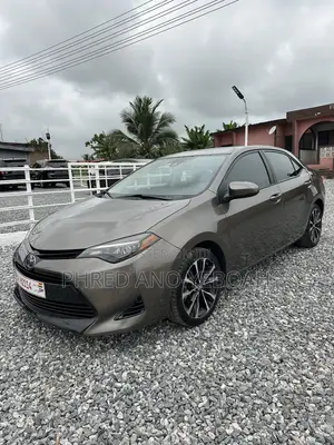 Toyota Corolla LE Eco (1.8L 4cyl 2A) 2018 Gray