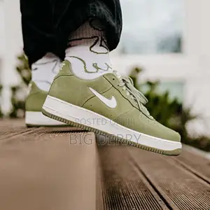 Green Nike Airforce 1 (Sued and Leather )